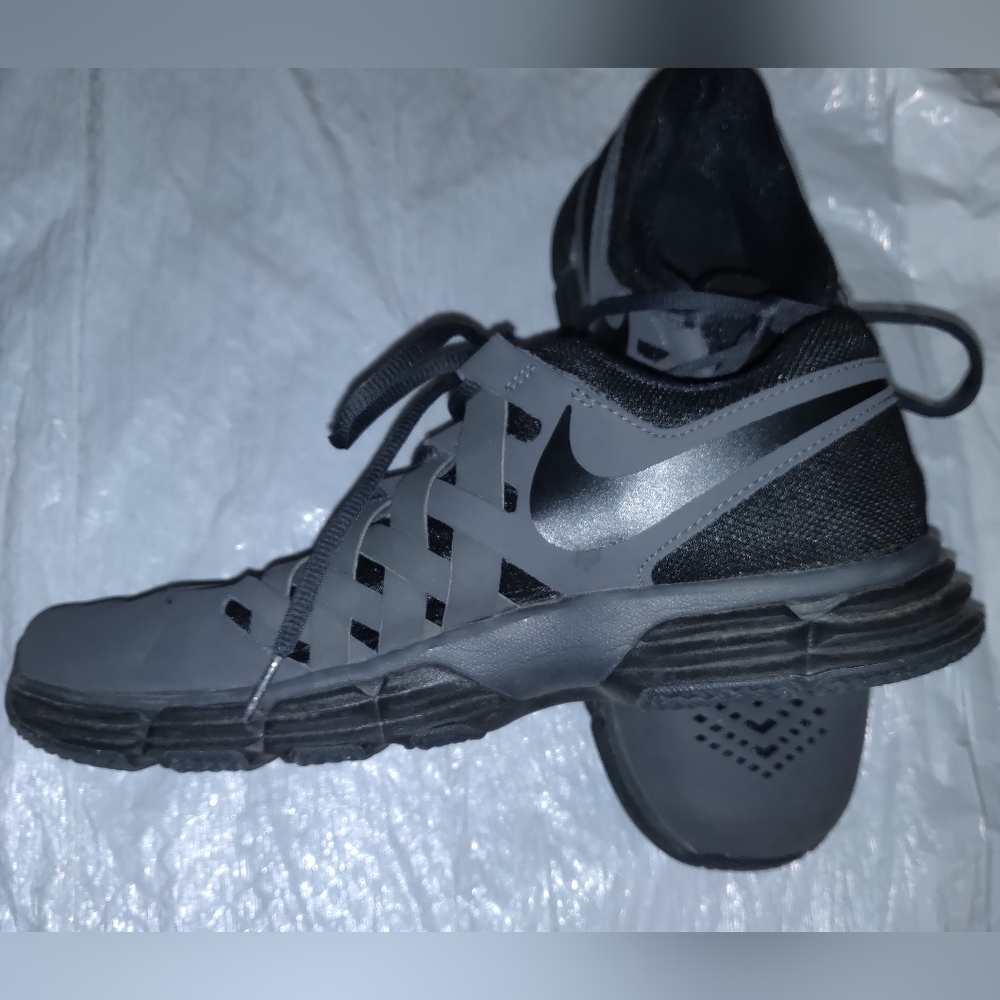 Men's Lunar Fingertrap Cross Trainer